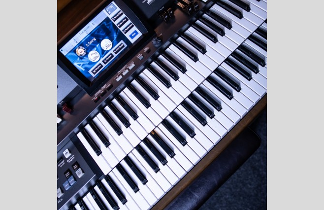 Used Roland AT-800 Organ All Inclusive Top Grade Package (SN:ZX50397) - Image 8